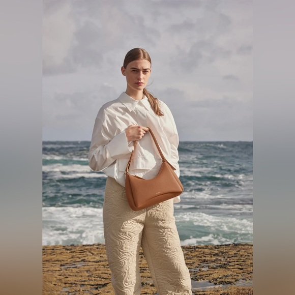 Polene Umi Camel Leather Bag - Picture 10 of 11